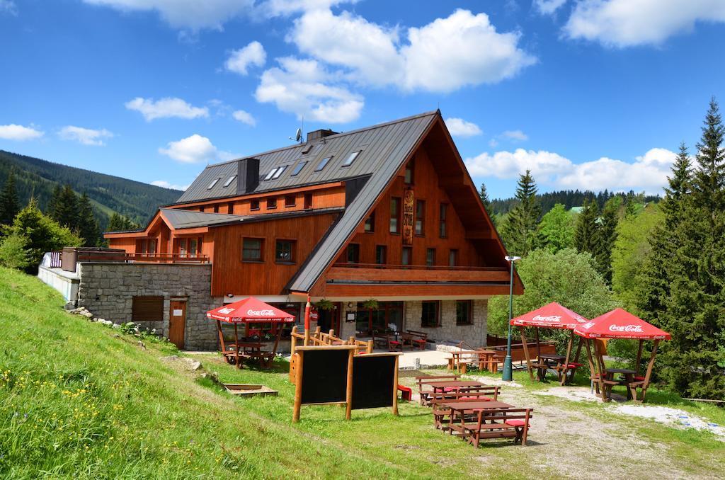 Hotel Stoh Szpindlerowy Młyn Zewnętrze zdjęcie