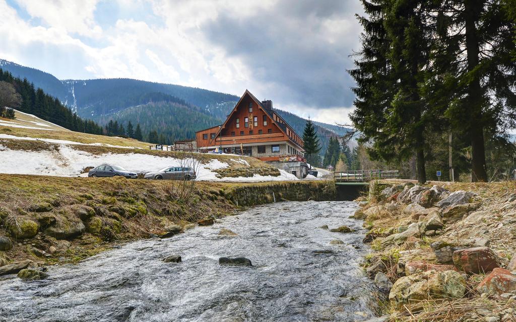 Hotel Stoh Szpindlerowy Młyn Zewnętrze zdjęcie